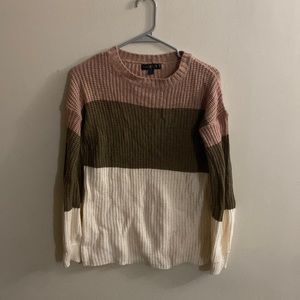 Tight knit sweater 100% acrylic